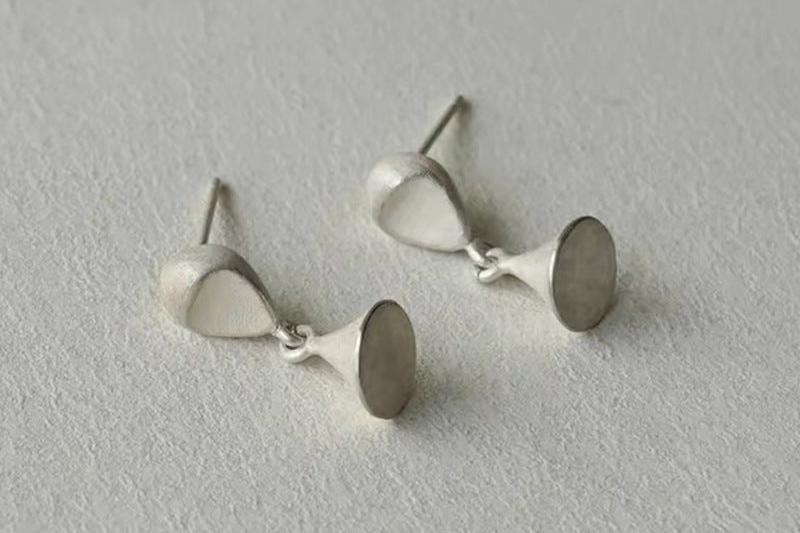The Hourglass-Ear Stud