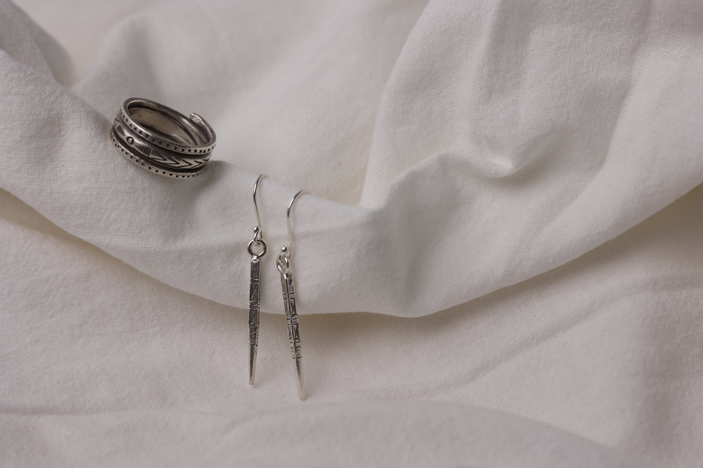 Handcrafted Hill Tribe Style Silver Earring